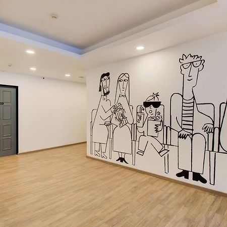 Townhouse Fantasea Hotels Near Omr Ченай Екстериор снимка