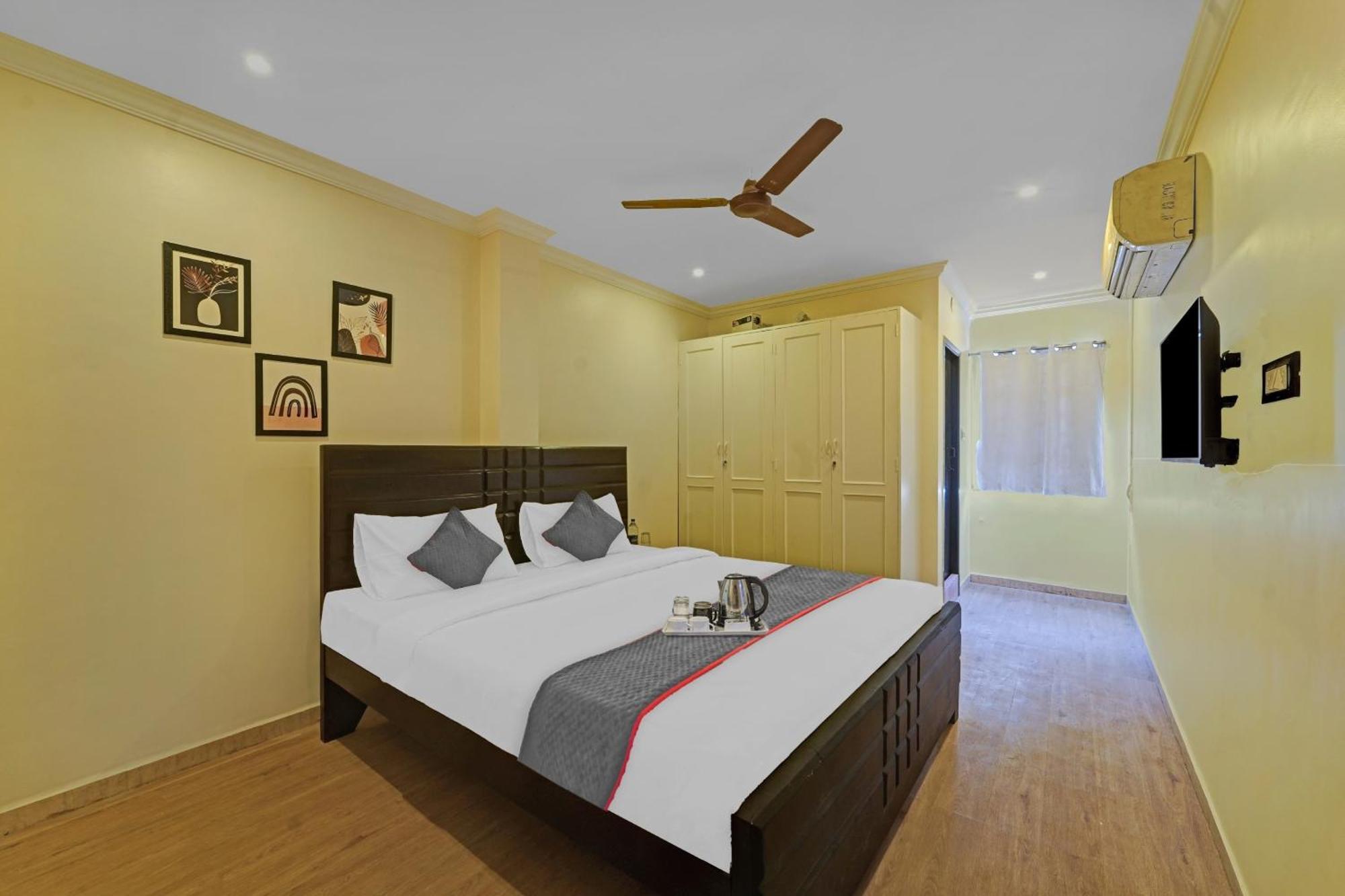 Townhouse Fantasea Hotels Near Omr Ченай Екстериор снимка